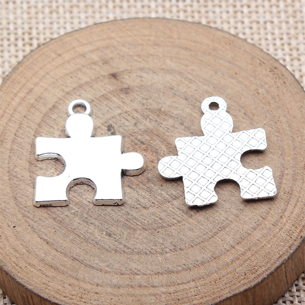 WYSIWYG 10pcs 23x20mm 2 Colors - Vintage Fashion Online ulasan dan harga